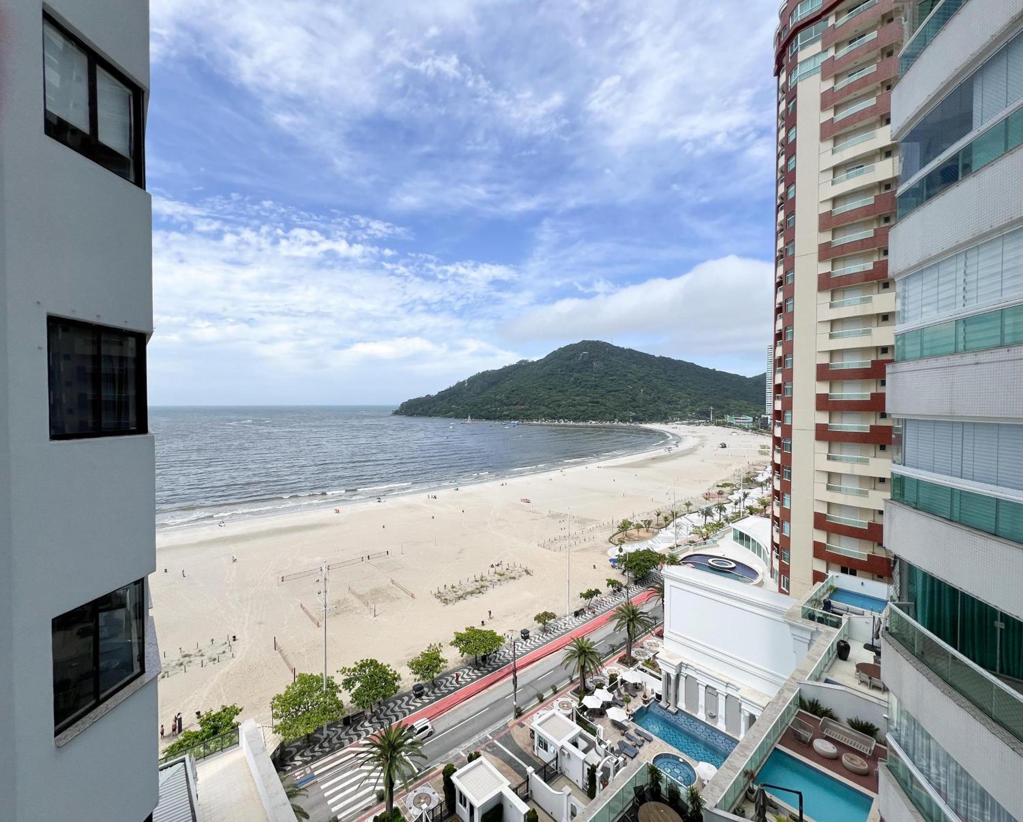 Апартаменти Excelente Ap Pe Na Areia Vista Mar Балнеаріу-Камборіу Екстер'єр фото